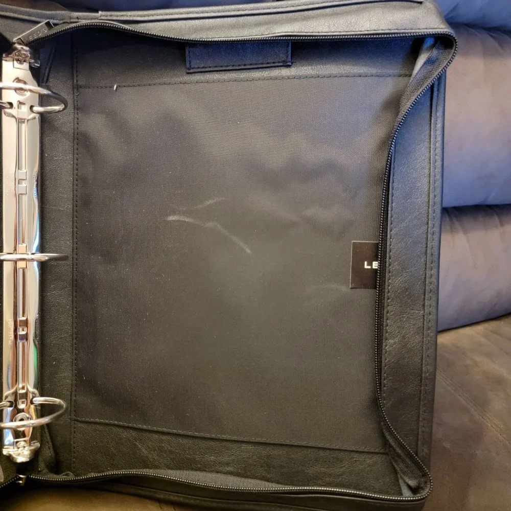 Leeds Mickey Mouse Black Carry Binder Briefcase School Work Retractable Handle